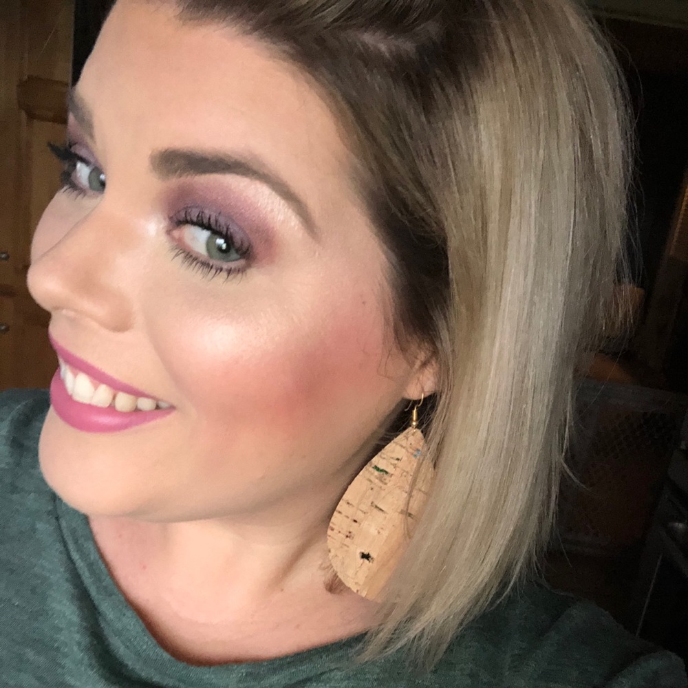 Meet your Posher, Megan